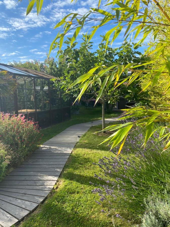 Celine Et Olivier Bed & Breakfast ปอร์นิก ภายนอก รูปภาพ